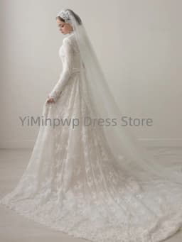Modest Lace Wedding Dresses with High Collar Long Sleeve A-Line Sweep Train Bride Dress Bridal Gown vestidos de novia Customized