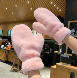 Elegant Thicken Plush Soft Winter Fingerless Gloves Women Warm Fur Mittens Cold Protection Velvet lining Outdoor Fluffy Gloves