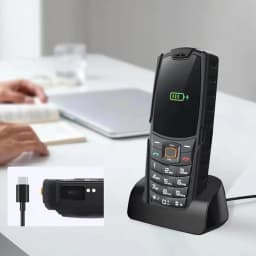 AGM M7 2+16G Volte Android Feature Phone Waterproof Touch Screen 2500mAh Cellphone with English Russian keyboard