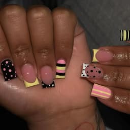 24pcs Short Square Shaped False Nails Black White Zebra-printed Polka Dot French Style Press On Nails Sweet DIY Manicure Art