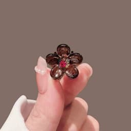 2/4Pcs Mini Hair Claw Clips Glossy Diamond Shark Clip Sweet Cute Elegant Hairpin Side Clips Women Girls Hair Jewelry Accessories