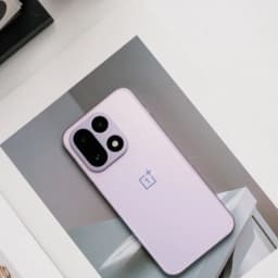 NEW Unlocked OnePlus 15 5G Snapdragon 8 Elite Gen 5 6.78 inch 165Hz AMOLED 7300mAh 120W SUPERVOOC NFC OTA 50MP Google ColorOS16