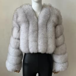 2023 New Short Style Real Fox Fur Coat Winter Woman Natural Warm Fashion Luxury