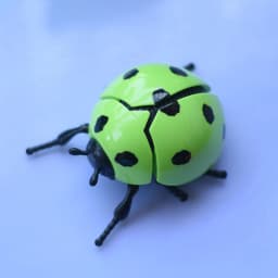 Wind Up Ladybird Bionic Toys Creative Prankster Animated Insect Toy Model Children's Plastic Animals Scarab Beetle Wind Up Toy