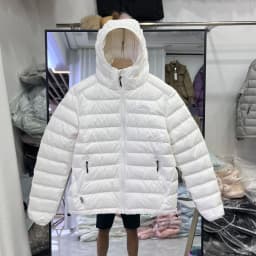 2025 New Women's Short White Duck down Jacket Loose Fit Chest Mountain Design Hooded Korean Style Commute Wind Nylon Material