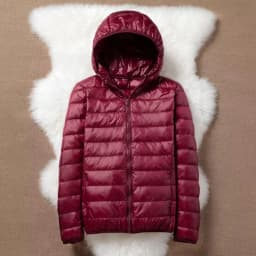 90% Ultra-light Thin Down Jacket Women Autumn Winter Plus Size Short Warm White Duck Down Coat Parka Female Portable Outerwear