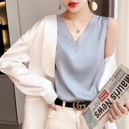 Silk halter V-neck sleeveless bodice Satin vest lace with beautiful back summer jacket with suit top