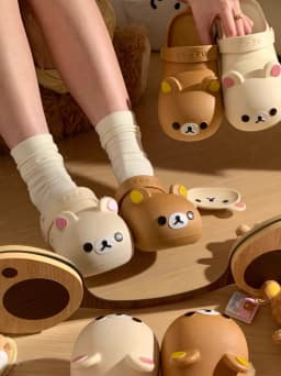 Summer girl wind easy bear hole shoes non-slip deodorant cute female summer wear bag head cool slippers female