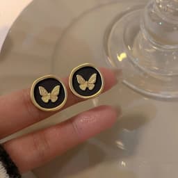 Asymmetric Cute Mini Rabbit Bunny Clip on Earrings No Piercing for Girls Kids Student Flowers Sweet Small Bear Ear Clip Earrings