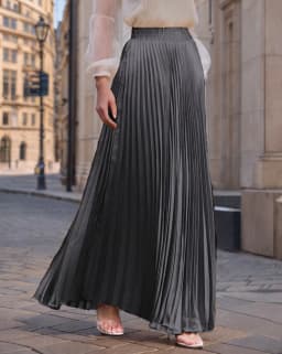 2026 New Spring Summer For Women 22 Solid Colors Midi Flowing Draped Large Hem Long High Waist Pleated Skirt Sweet Elegant
