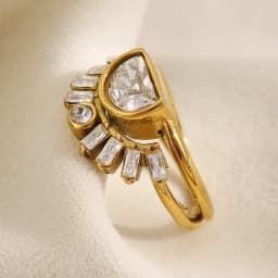 La. Muses Shining Zircon Sun Shaped Stainless Steel Women's Ring PVD Gold Plated Fashion Finger Jewelry Accessories