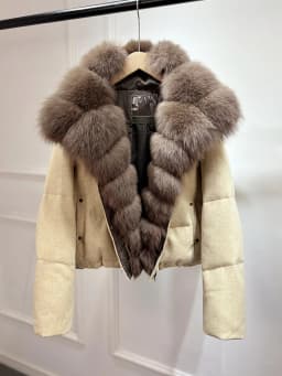 2026 Luxury Winter 90% White Duck Down Wool Blends Jacket Women Real Natural Huge Fox Fur Thickened Warm Puffer Wool Down Coat