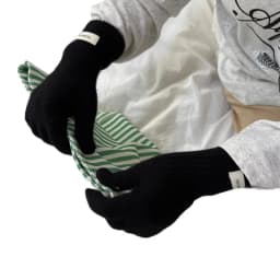 100% Wool Gloves Lady Touchscreen Finger Hole Winter Autumn Women Warm Wrist Length Classic Knitted Gloves Female Mitten 2025