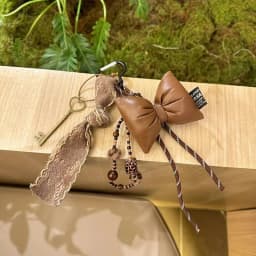 Hot Sale Cool Exquisite Personality Dark Wind Leather Key Pendant DIY Lace Ribbon Keychain Bag Pendant Accessories