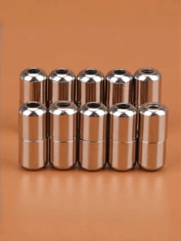 10 Metal Shoelace Locks, Alloy Shoelace Locks, No Need to Tie, Reusable, Do Not Strangle the Shoelaces, Durable, Knot-Free Fastening