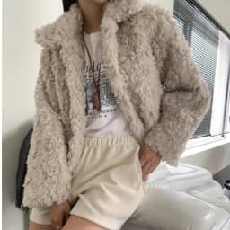 Winter Warm Faux Fur Coat Women's Chic New Fashion Versatile High-End Feeling Stylish Outerwear Trendy Polyester Fiber