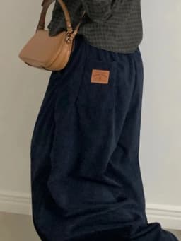 Afashion Retro Personalized Back Pocket Label Corduroy Wide Leg Elastic Waist Casual Pants Women's Winter New Style Loose Fit Tr