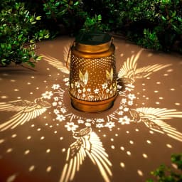 1PC Iron Solar Lantern Outdoor, Pathway Garden Light with Auto On/Off, Waterproof Decorative Lighting for Yard/Patio