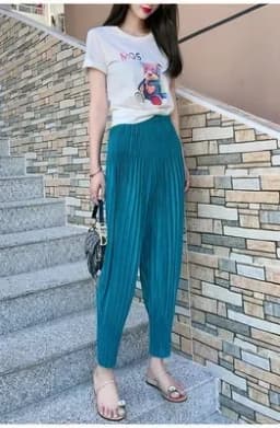 Miyake Pleated Radish Pants Women's Loose Thin Harem Pants Pleated Calf Solid Color Versatile Simple Oversized with Elasticity