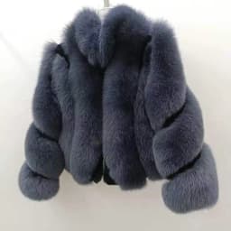 Luxury Genuine Silver Fox Fur Jacket Real Natural Coat Full Sleeves Winter Plush Red Outerwear for Fashionable Cold Weather
