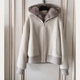 2026 Women's Cashmere Fur Coat Fox Otter Rabbit Fur Outerwear Elegant Warmth Fashionable Winter Coat