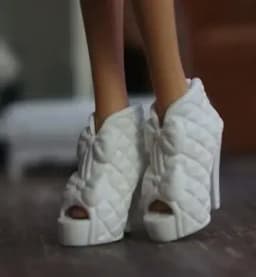 High quality YJ85 classic shoes flat foot high heels sandals fun to choose for your Barb dolls 1/6 Scale accessories
