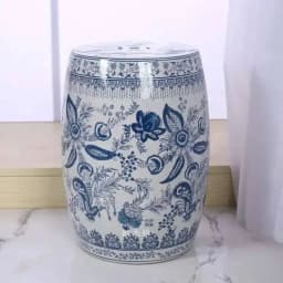 White Porcelain and Drawn Blue Shoe Hand Changing Stool Ceramic Drum Bathroom Neoclassical Imitation Sitting Stool Low Round