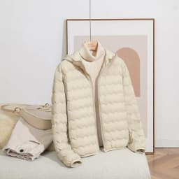 LANMREM Women Crew Neck Lightweight Short Down Jacket Wave Quilted Zipper Closure Portable Inner Wear Puffer Outerwear Coat