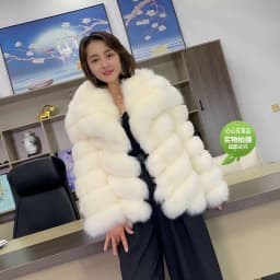 QUEENTINA Winter New Women's Real Fox Fur Coat With Collar Overcoat Leather Female Natural Plus Size