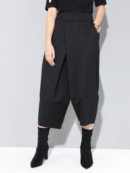 [EAM] High Elastic Waist Black Brief Pocket Wide Leg Calf-Length Pants New Trousers Women Fashion Spring Autumn 2026 1DJ1789