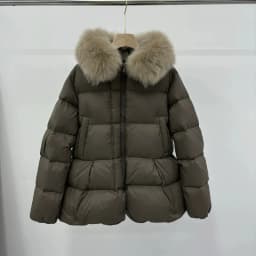 Schinteon Women 100% Real Fox Fur Collar White Duck Down Jacket with Hood Autumn Winter Warm Casual A-lined Warm Outwear Cape