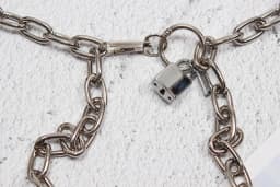 EAM Metal Chain Cool Irregular Design Long Belt Personality Women New Fashion Tide All-match Autumn 2026 1DH8761