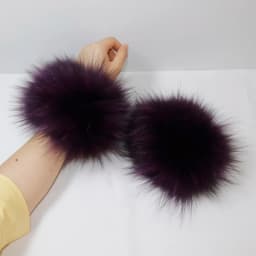 Women's Real Fox Fur Cuff Arm Warmer Lady Bracelet High-Quality Wristband Glove Fashionable Fox Fur Cuffs for Stylish Warmth