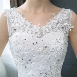Customized Wedding Dress Pure White V-neck Appliques Sleeveless Princess Floor Length Plus size Wedding Gowns De Novia HS288