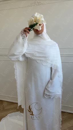 Luna Customized Long Sleeves Muslim Wedding Dresses with Lace Cape Sleeves Court Train Bridal Gown 2026 New Evening Gown
