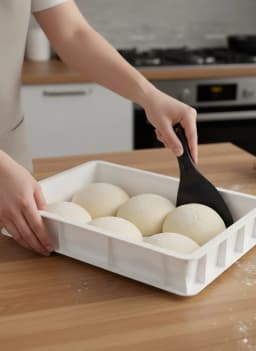 Plastic Pizza Dough Proofing Box 40x30cm Kit with 2 Dough Scraper Cutter - Stackable Fermentation Container for Homemade Pizza