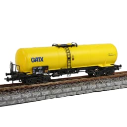 Evemodel Train Wagon HO Scale Oil Tank Car 1:87 Model Tank Wagon Model Railway C8768