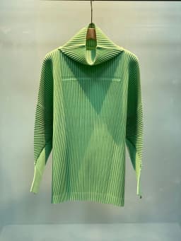 Miyake Pleated Sweatshirt Pit Stripe Zipper Standing Collar Jacket Women 2025 New Casual Pullover Hundred Pleat Skinny Tops