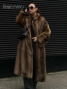 Solid Women Faux Fur Long Coat Lapel Long Sleeve Fluffy Luxury Loose Casual Outerwear 2025 Fashion Winter High Street Outwears