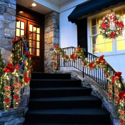 Garvee 9FT Christmas Decorations Artificial Christmas Garland in Red Gold & Silver Winter Wreath Holiday Greenery for Mantel Staircase Fireplace Indoor Outdoor Xmas Decor
