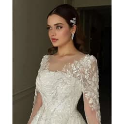 Customized Exquisite Lace Long Sleeves Wedding Dresses A-line Appliqued Sequins Layer Tulle Court Gown Custom Made Plus Size