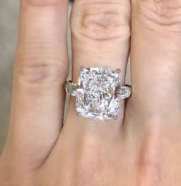 Luxury 925 Sterling Silver Wedding Engagement Simulated Diamond White Gold Ring Fine Jewelry Wholesale