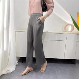 Summer New Casual Pants Simple Loose Comfortable Stretch Pleated Straight Nine Pants Women's Lightweight Fabric 90/95 Cm