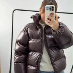 Glossy Cropped Hooded Puffer Coat Drawstring Hem Zip-Up 2026 Winter Women Warm Padded Jacket Warm Causal Lady Cotton‑Padded Coat