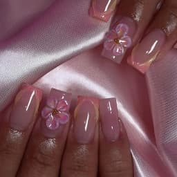 24Pcs French Short Square White Reusable False Nail Tips with Rhinestone Star Chain Nude Pink Acrylic Lovely Nails Fashion Set