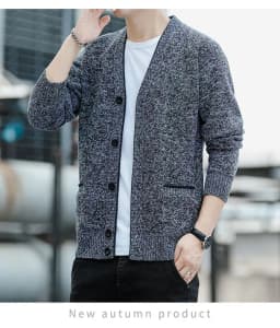 Men's Cardigan Sweater Cable Knit V Neck Buttons Cardigan with 2 Pockets Fall Winter Spring Man Clothes