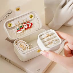 Cross-border Hot New Mini Small Pu Jewelry Box Travel Portable Earrings Ring Necklace Snap Jewelry Box