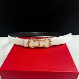 New Women's Belt Elegant Gold Letter Buckle Suitable For Daily Decoration Fashionable Belt Female
