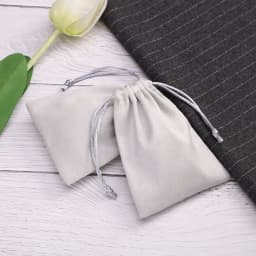 50pcs 7x9cm Light Blue Flannel Drawstring Packing Jewelry Packaging Display Luxury Velvet Suede Pouches Wedding Favors Gift Bags
