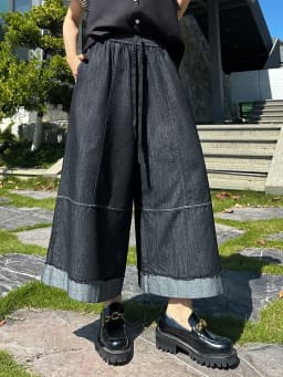 [EAM] High Elastic Waist Blue Denim Wide Leg Jeans Calf-Length Pants New Trousers Women Fashion Tide Spring Autumn 2026 1DJ6418